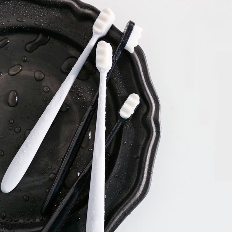Ultra-Thin Soft Toothbrush – Portable Eco-Friendly Travel Oral Care