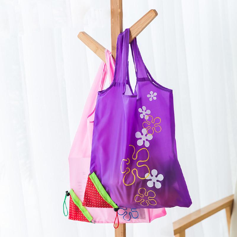Foldable Reusable Shopping Bag – Eco-Friendly Strawberry Tote