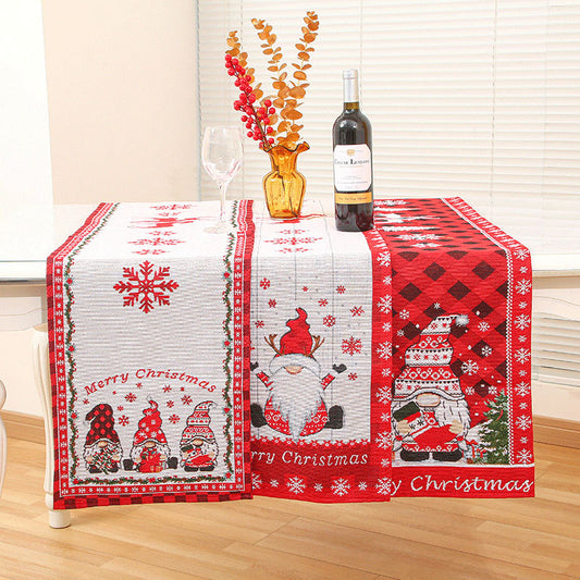 Thanksgiving Tablecloth & Flag Decor