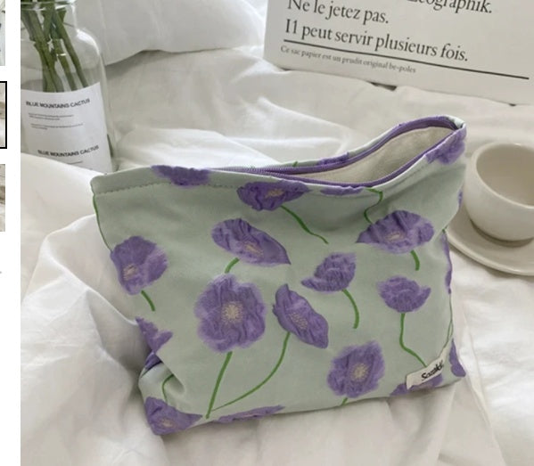 Skin Care Product Small Change Portable Clutch